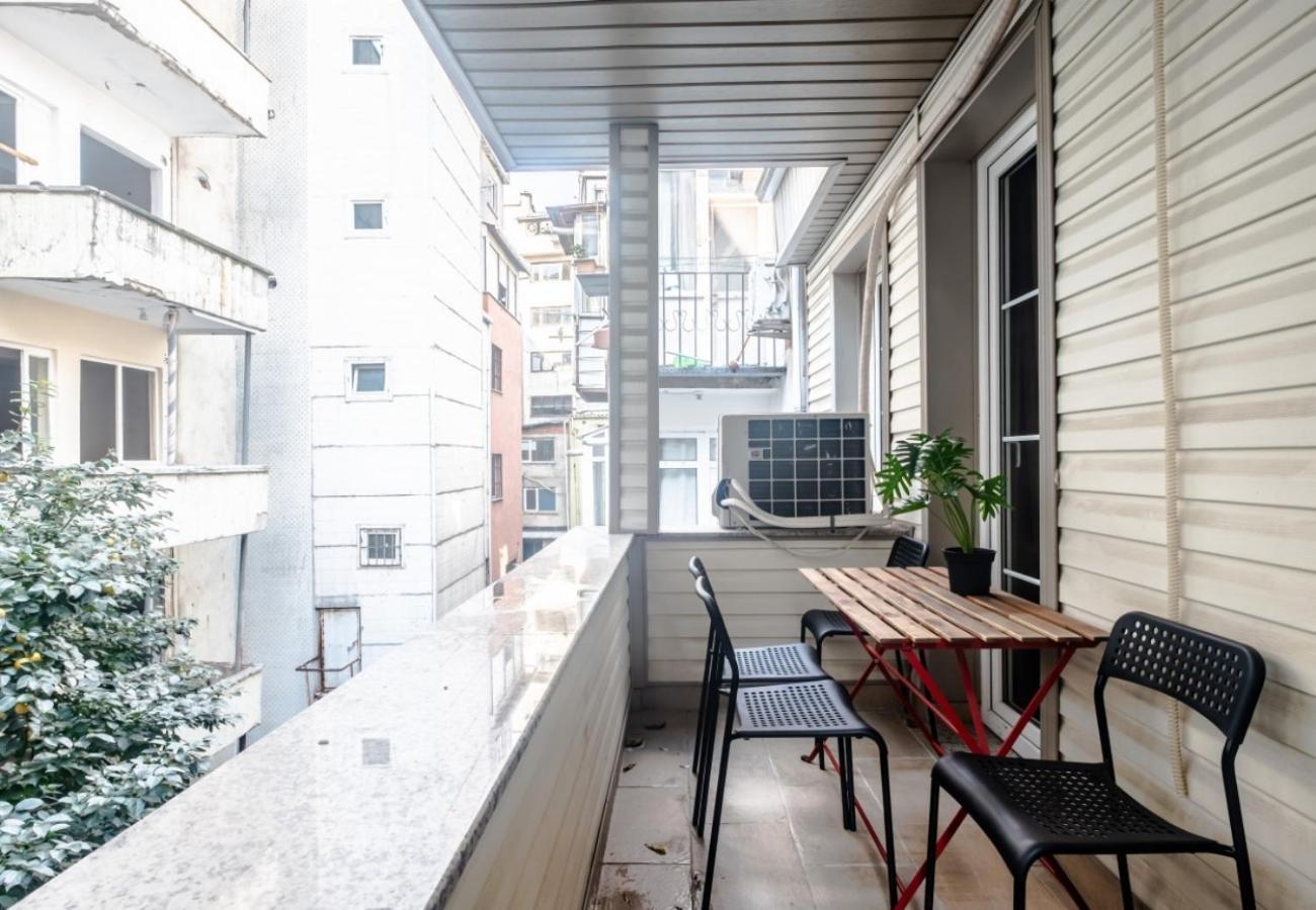 Exclusive Flat With Balcony In Nisantasi Apartman Isztambul Kültér fotó